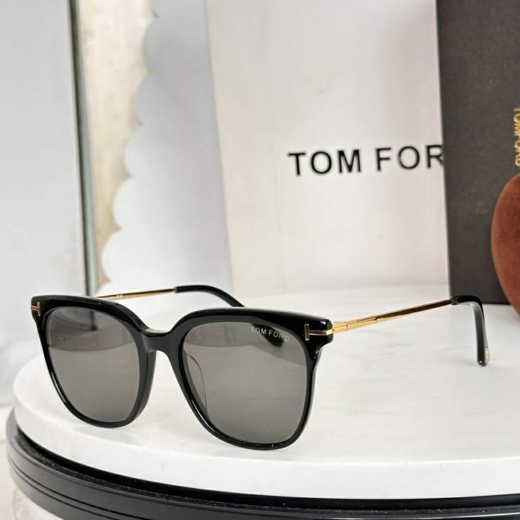 Picture of Tom Ford Sunglasses _SKUfw77710271fw
